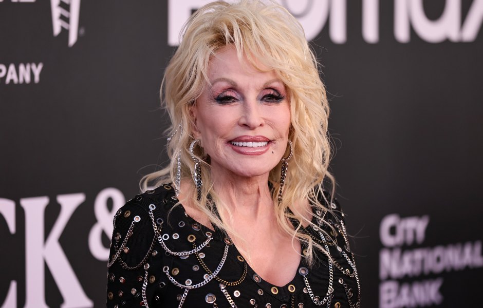 1439345358 dolly parton annual rock roll hall of fame