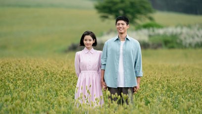 When Life Gives You Tangerines (L to R) IU as Oh Ae-sun, Park Bo-gum as Yang Gwan-sik in When Life Gives You Tangerines Cr. Yoo Eun-mi/Netflix © 2025