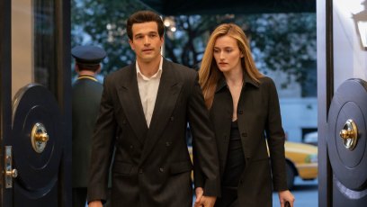 FX's Love Story: John F. Kennedy Jr. & Carolyn Bessette -- "I Love You" -- Season 1, Episode 4 (Airs Thurs., February 19) -- Pictured: (l-r) Paul Anthony Kelly as John F. Kennedy Jr., Sarah Pidgeon as Carolyn Bessette. CR: FX