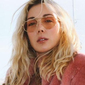 Portrait of Milanka Brooks, a British actress recognized for her performance in Black Mirror and her work across television, theater and film.