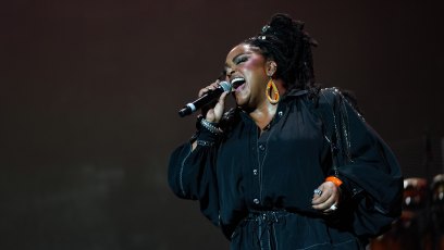 GettyImages-1508340959-Lost-Found-Grammy-Winner-Jill-Scotts-Family-Photos-Returned-After-Goodwill-Discovery