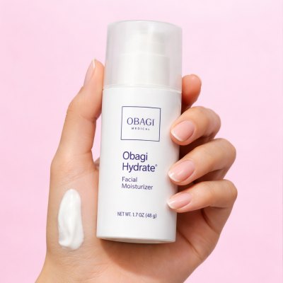 DermStreet helps skincare shoppers save on premium products from popular professional brands.