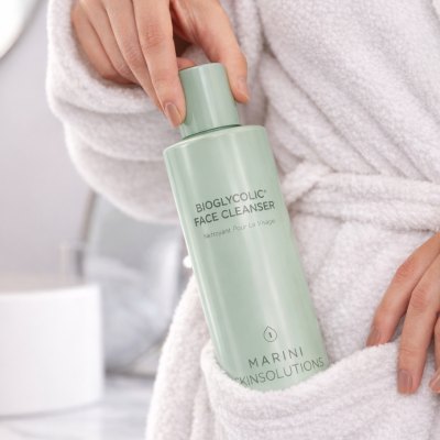 DermStreet is an online retailer offering premium skincare products from brands such as SkinMedica, Obagi, SkinCeuticals and more at discounted prices.