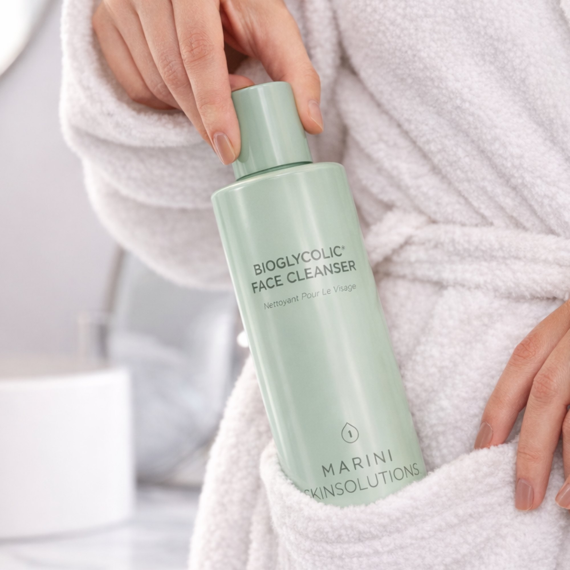 DermStreet is an online retailer offering premium skincare products from brands such as SkinMedica, Obagi, SkinCeuticals and more at discounted prices.